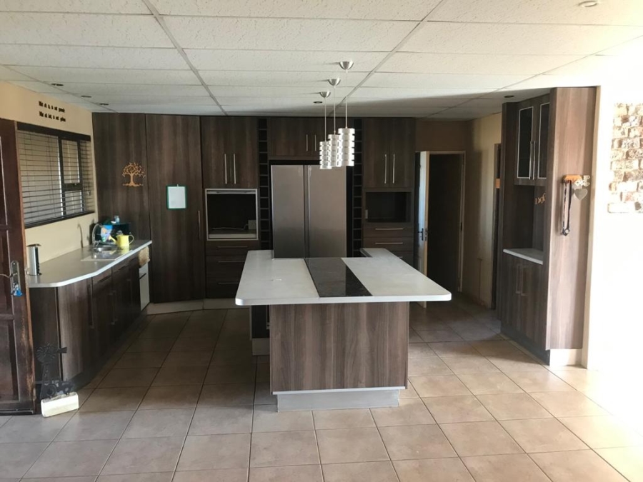 13 Bedroom Property for Sale in Soutpan Free State